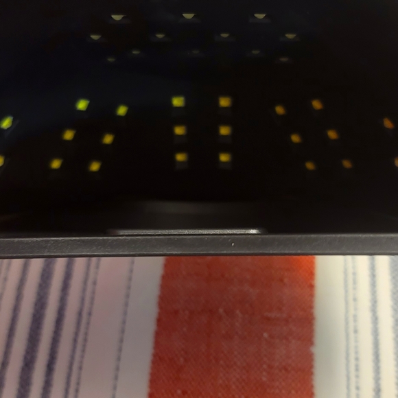 Sun Nail Lamp - Picture 3 of 8